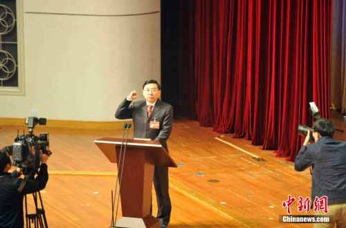 1月15日，在福建省第十二屆人民代表大會第四次會議上，于偉國當選為新一任福建省人民政府省長。張斌 攝