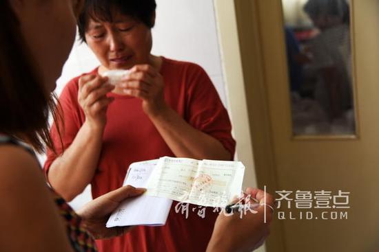 為給母親治病，家里準備將李智超考入高中時為大學存下的學費取出墊付醫(yī)藥費。